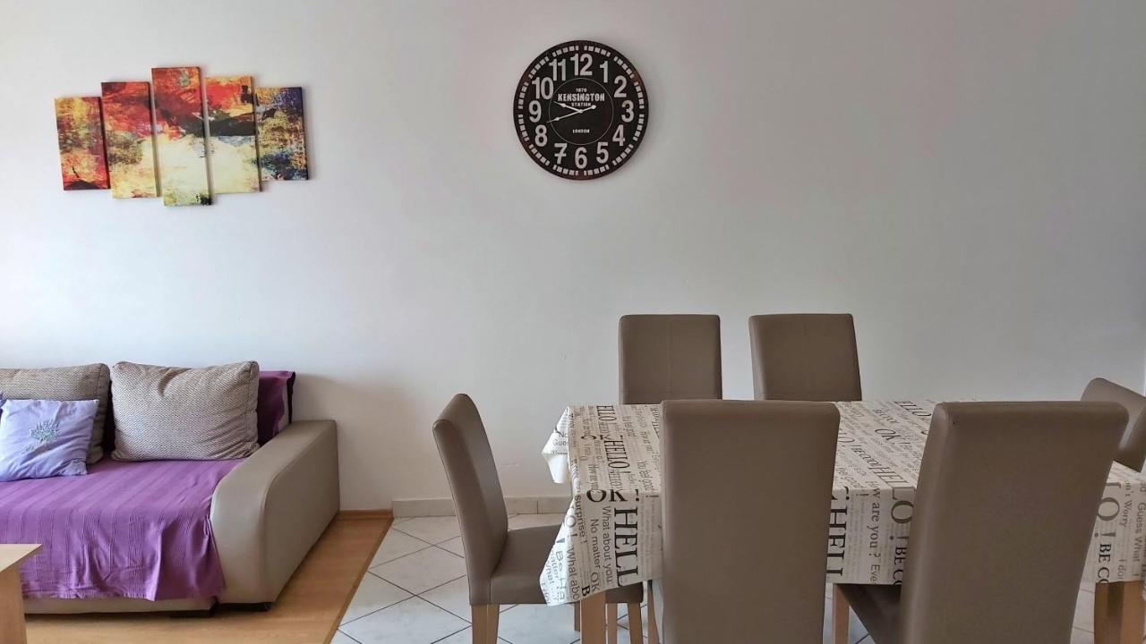 Apartments Zvone Оміш Екстер'єр фото
