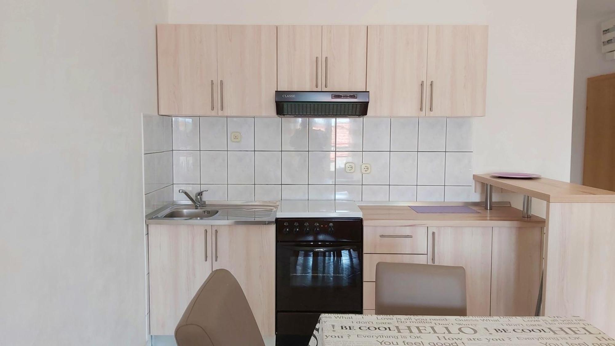 Apartments Zvone Оміш Екстер'єр фото