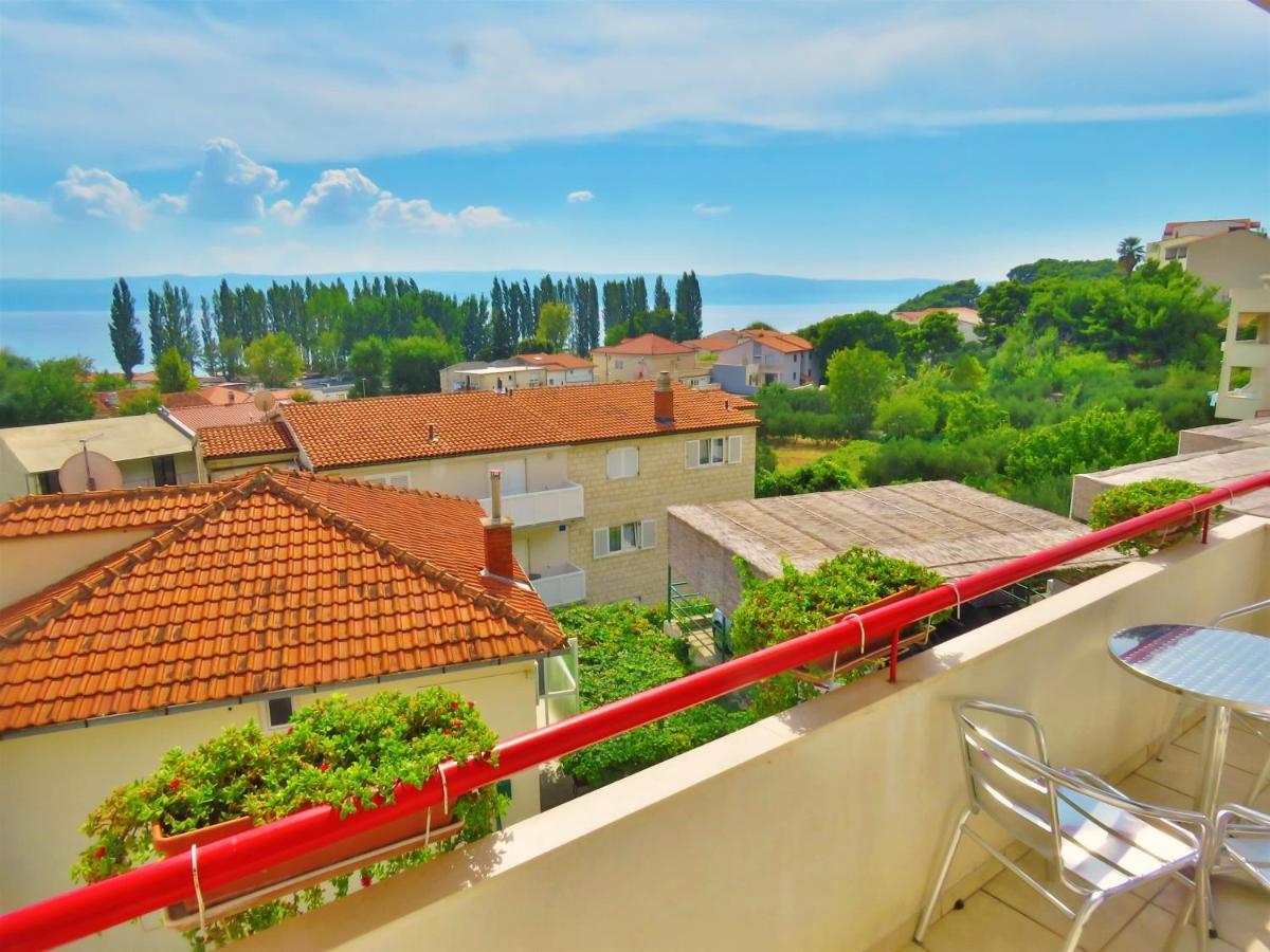 Apartments Zvone Оміш Екстер'єр фото