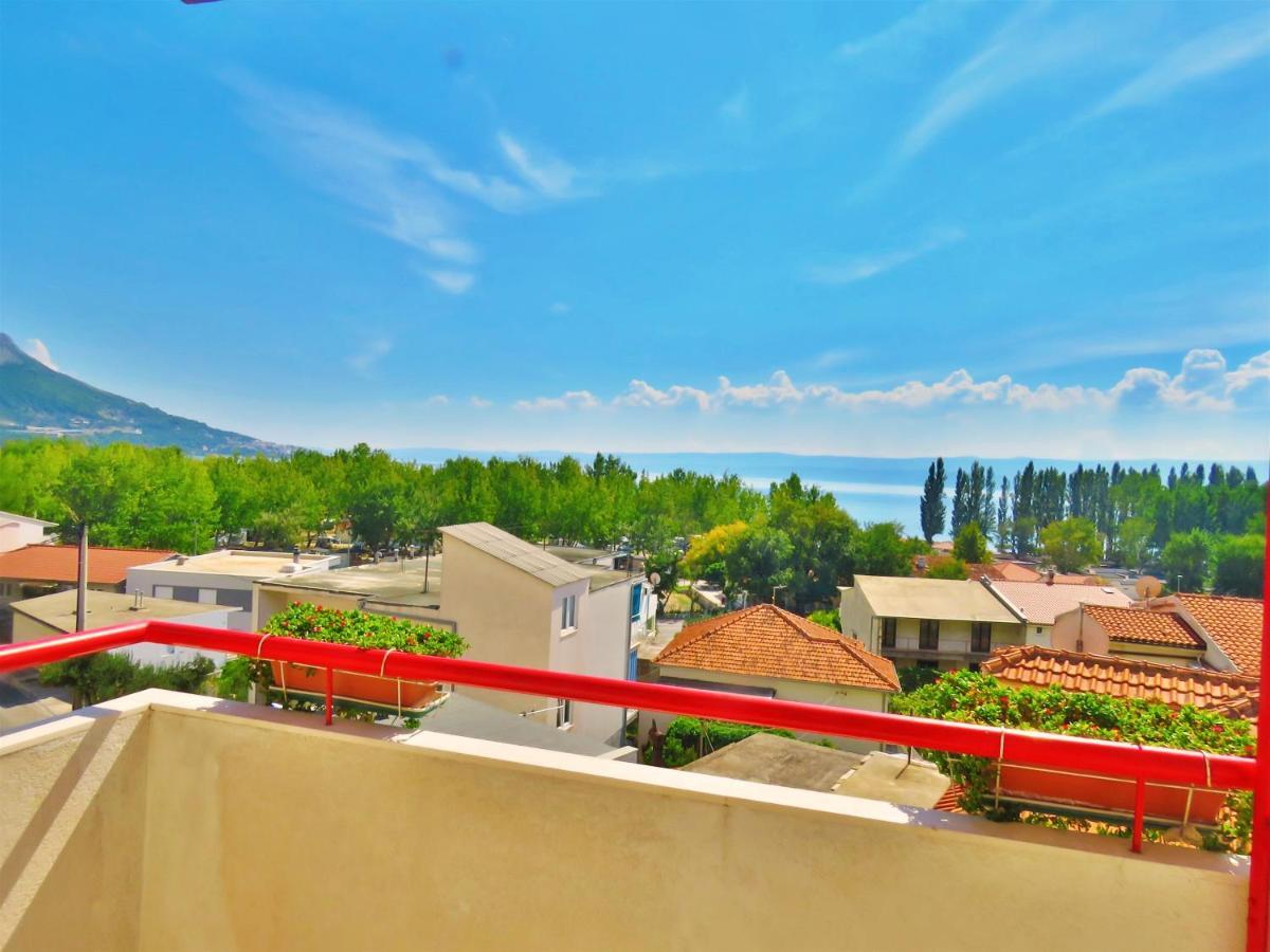 Apartments Zvone Оміш Екстер'єр фото